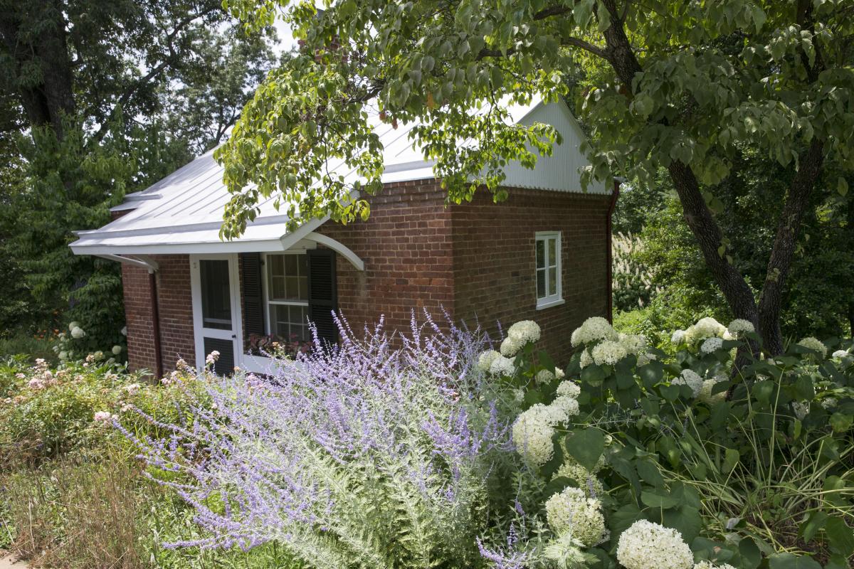 Buckingham Palace Cottage